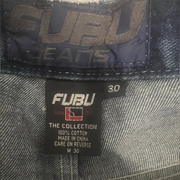 Y2K FUBU Embroidered Denim Shorts 30 - Picture 7 of 7